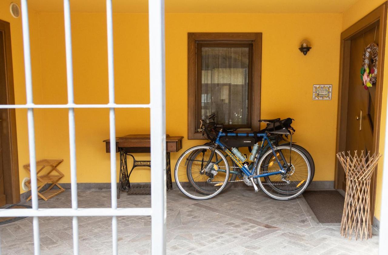 بيرجيني فالسويانا B&B Suite Casagrande المظهر الخارجي الصورة